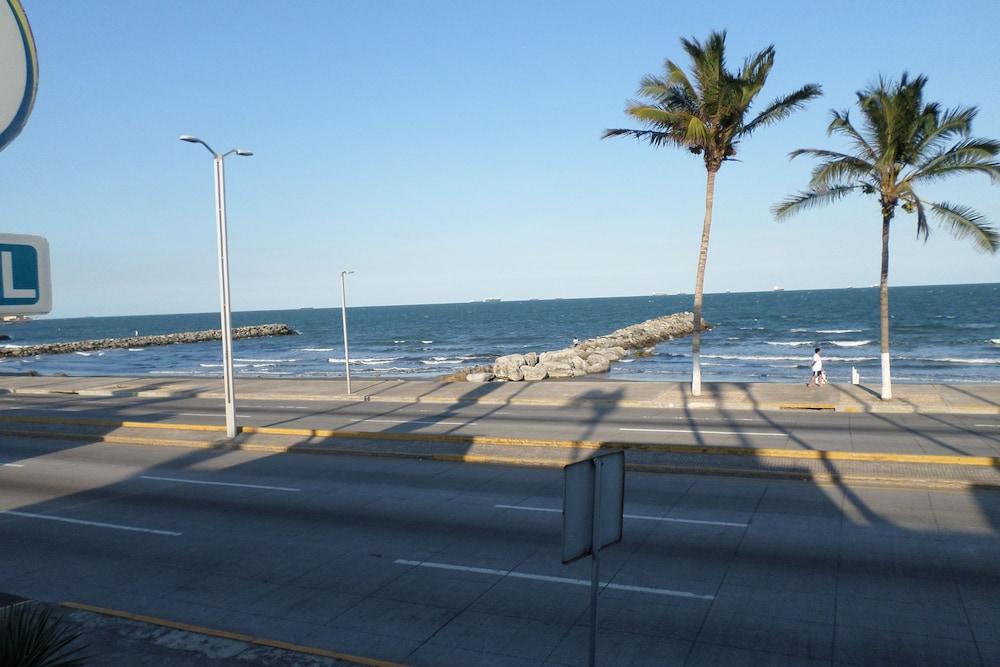 Hotel Suites Mediterraneo Boca Del Rio Veracruz Kültér fotó